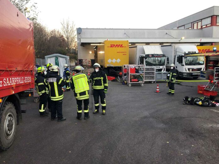 Chemieunfall in Logistik-Zentrum in St. Ingbert