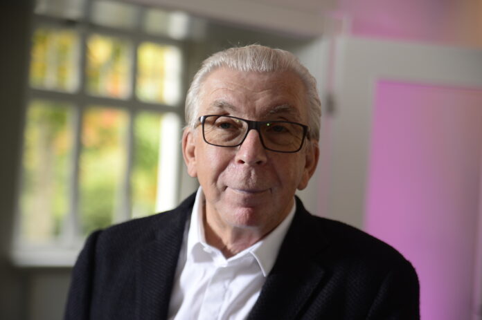 Dr. Helmut Isringhaus