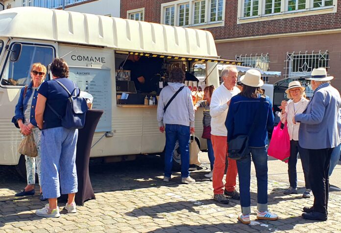 Der Wochenmarkt in St. Ingbert: Ein Ort für regionale Produkte und Begegnungen
