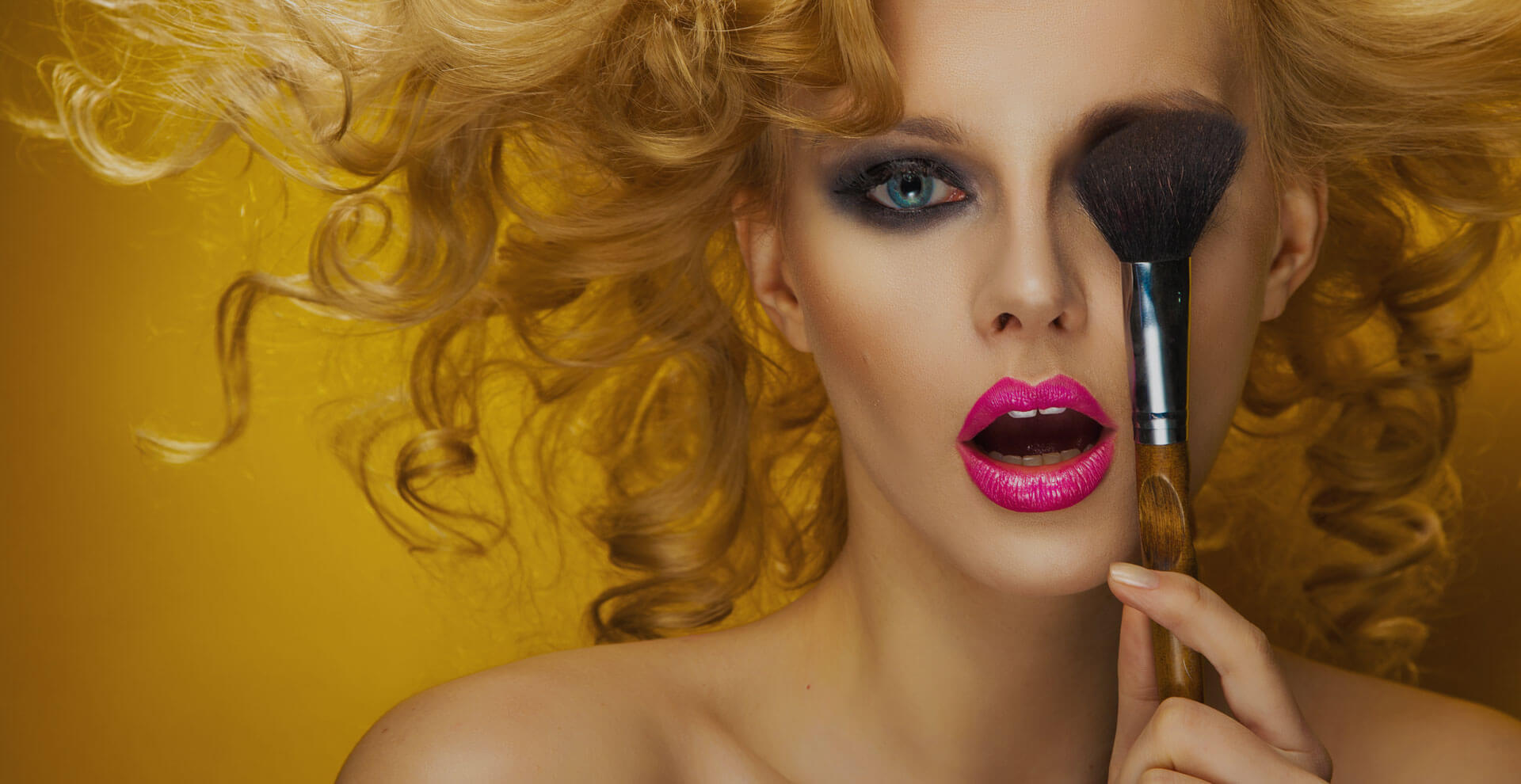 Best makeup secrets & looks  for a date night