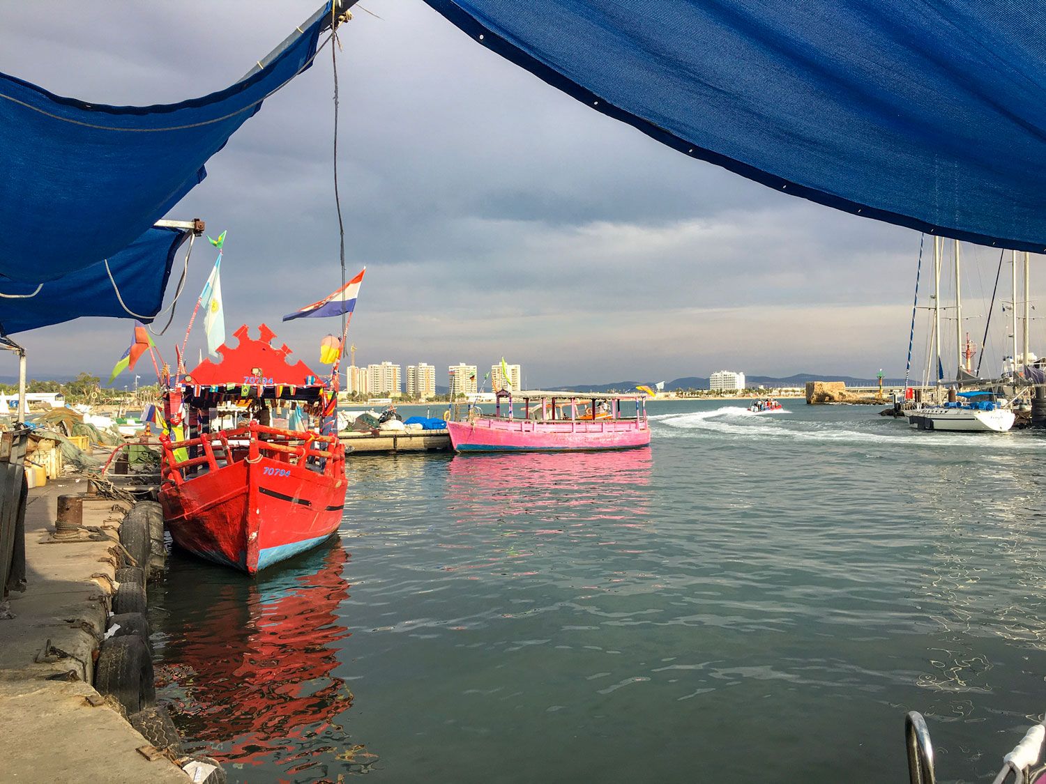 Am Hafen von Akko, Israel