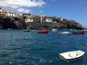 Fischerbötchen in Câmara de Lobos auf Madeira