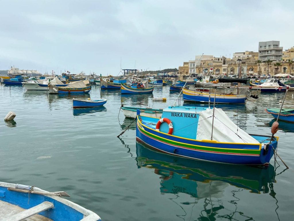 traditionelle maltesische Fischerboote, Marsaxlokk, Malta