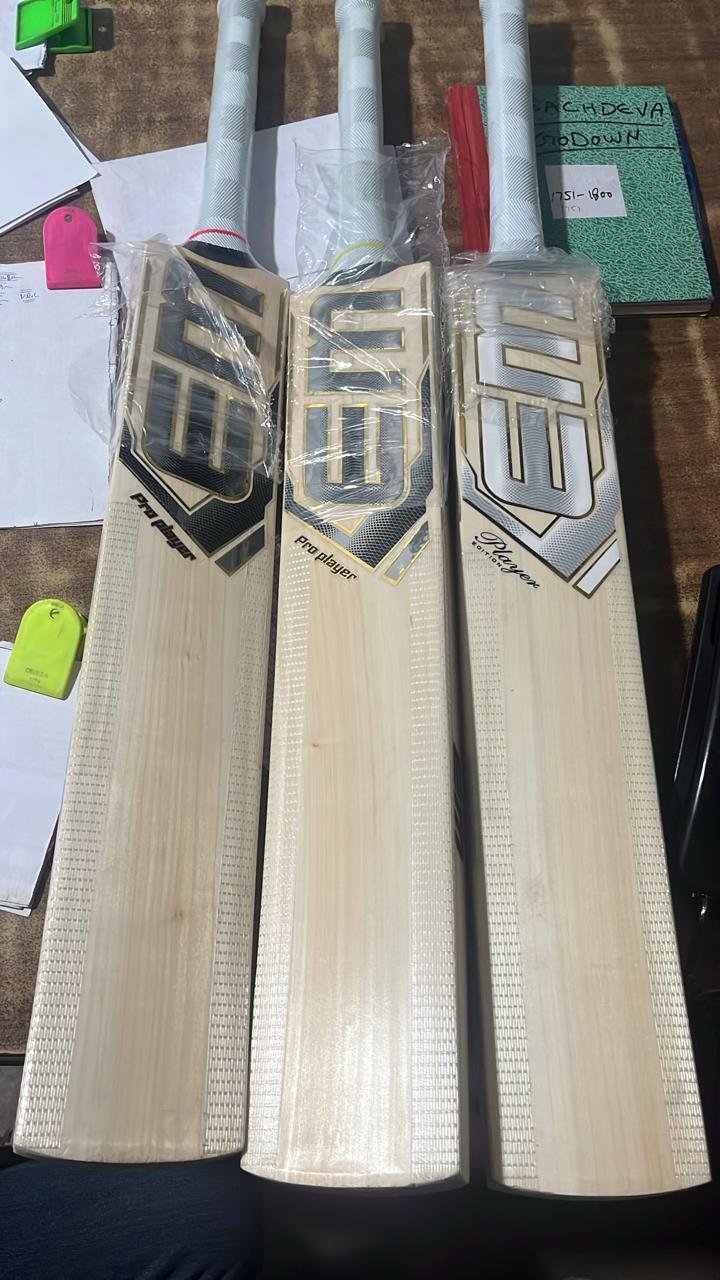 EM Pro Players and Maximum series high grade Kashmir Willow bats ( price per Bat)