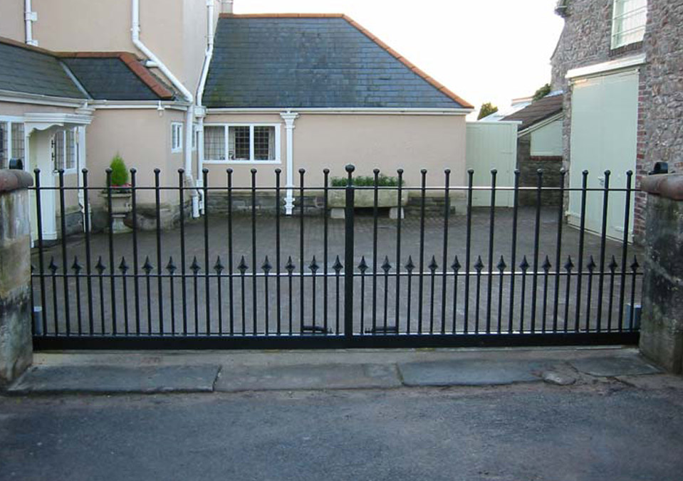 sliding gates