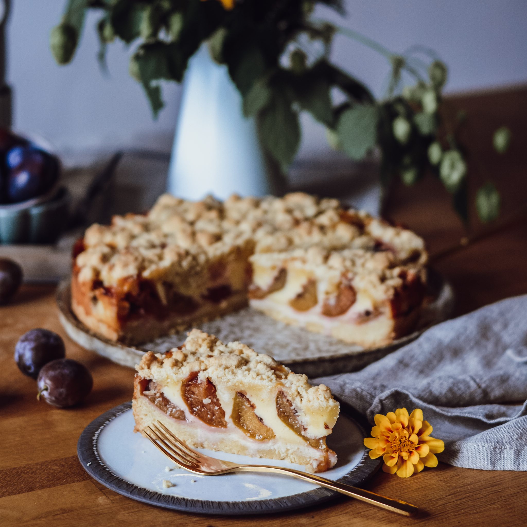 Einfacher Zwetschgen-Schmand Kuchen - Saisongenuss.de