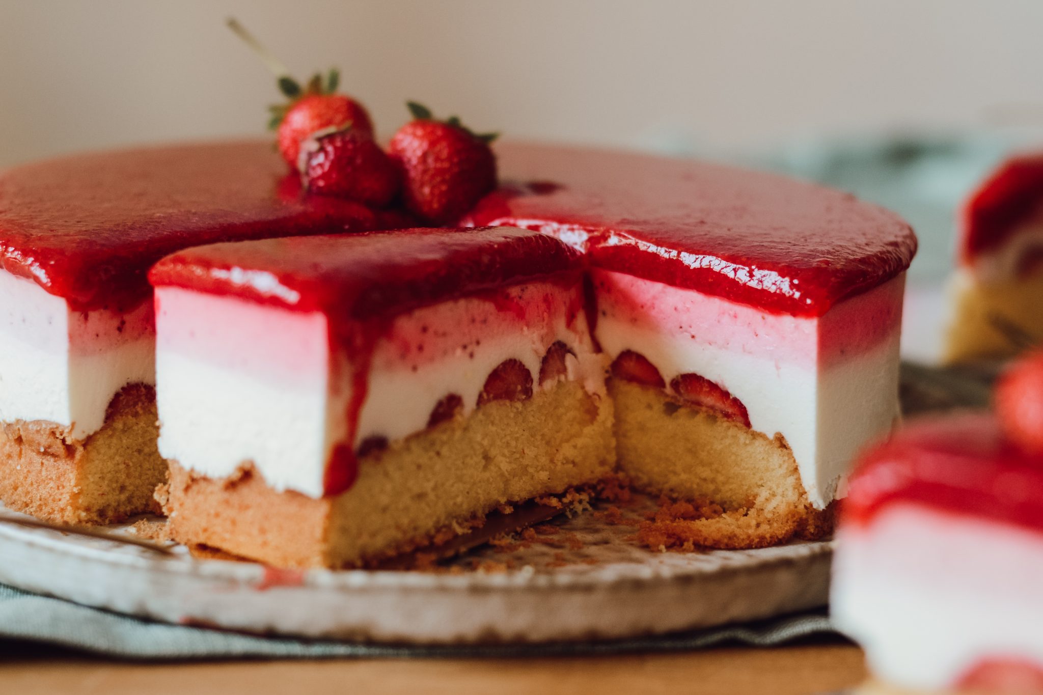 Erdbeer Schmand Torte - Saisongenuss.de Erdbeer Schmand Torte - Saisongenuss.de