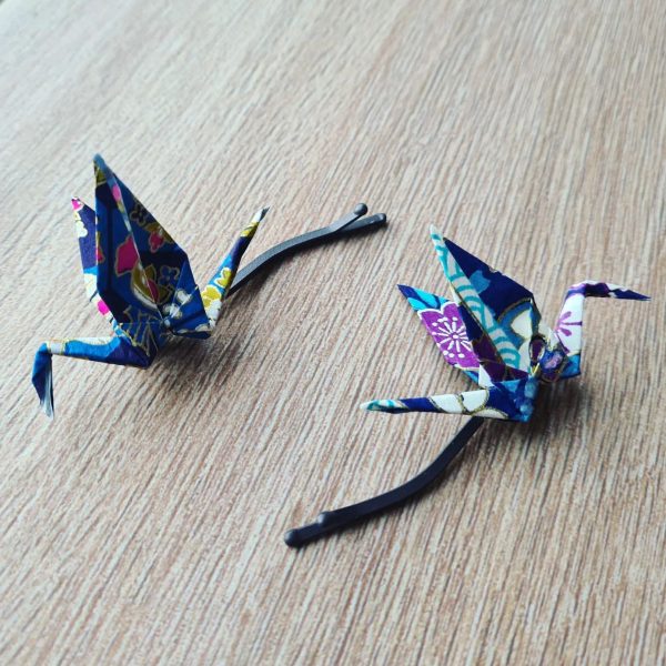 Barrettes origamis grue bleu foncé