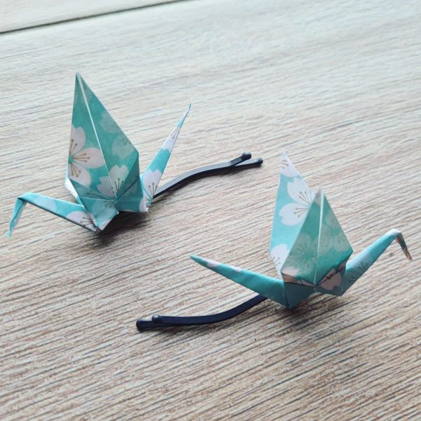 Barrettes origamis grue bleu ciel