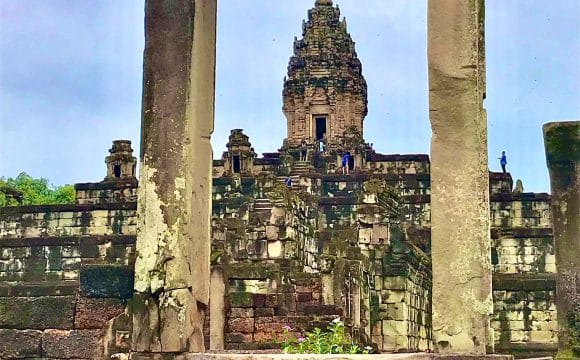 Bakong Roluos Group temples