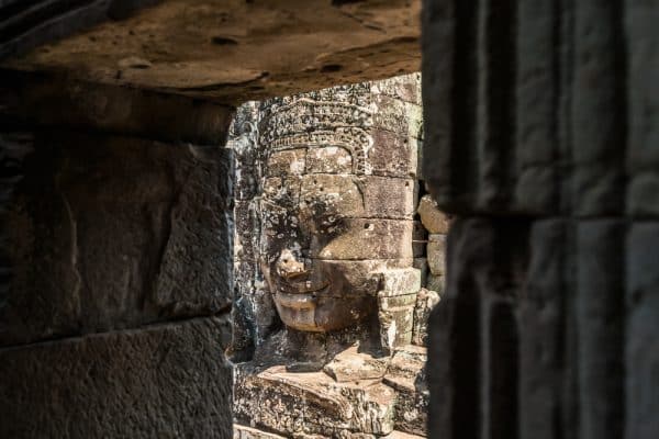Tour Bayon Angkor Thom temples for Conference group