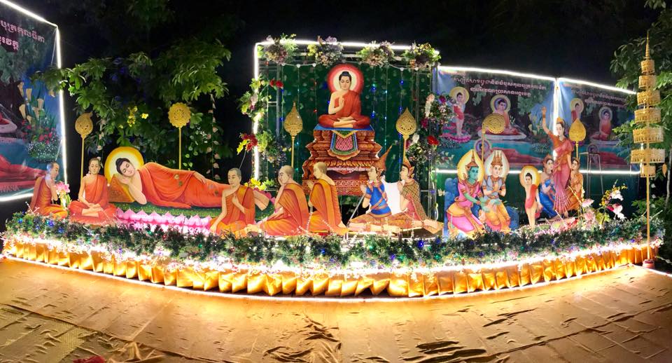 Meak Bochea Festival In Cambodia : A Night Of Chanting & Candlelight ...