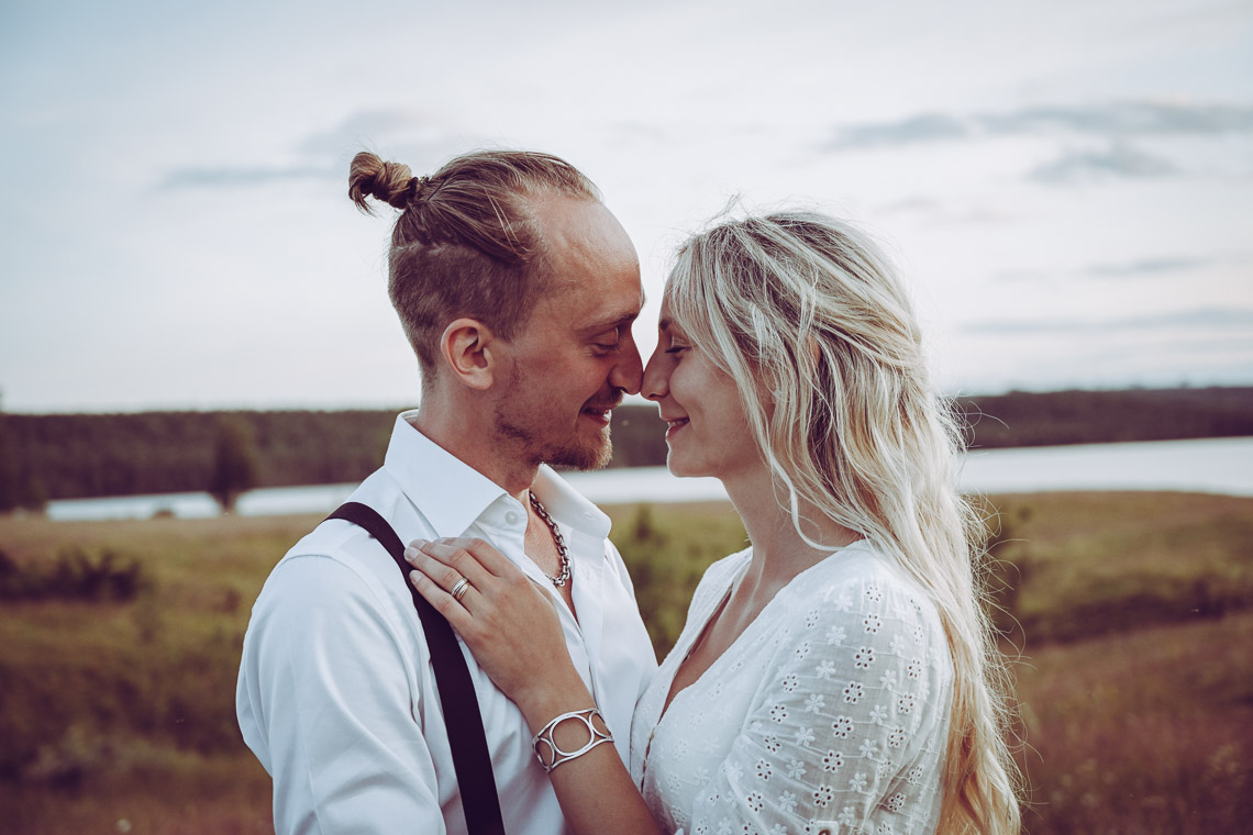 Johan och Jonna Jintons bröllop bröllopsporträtt Sandra Hila