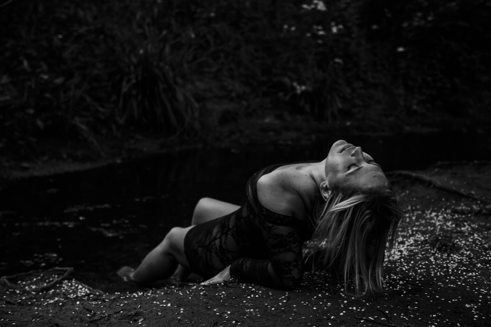 leicestershire-outdoor-boudoir-photography