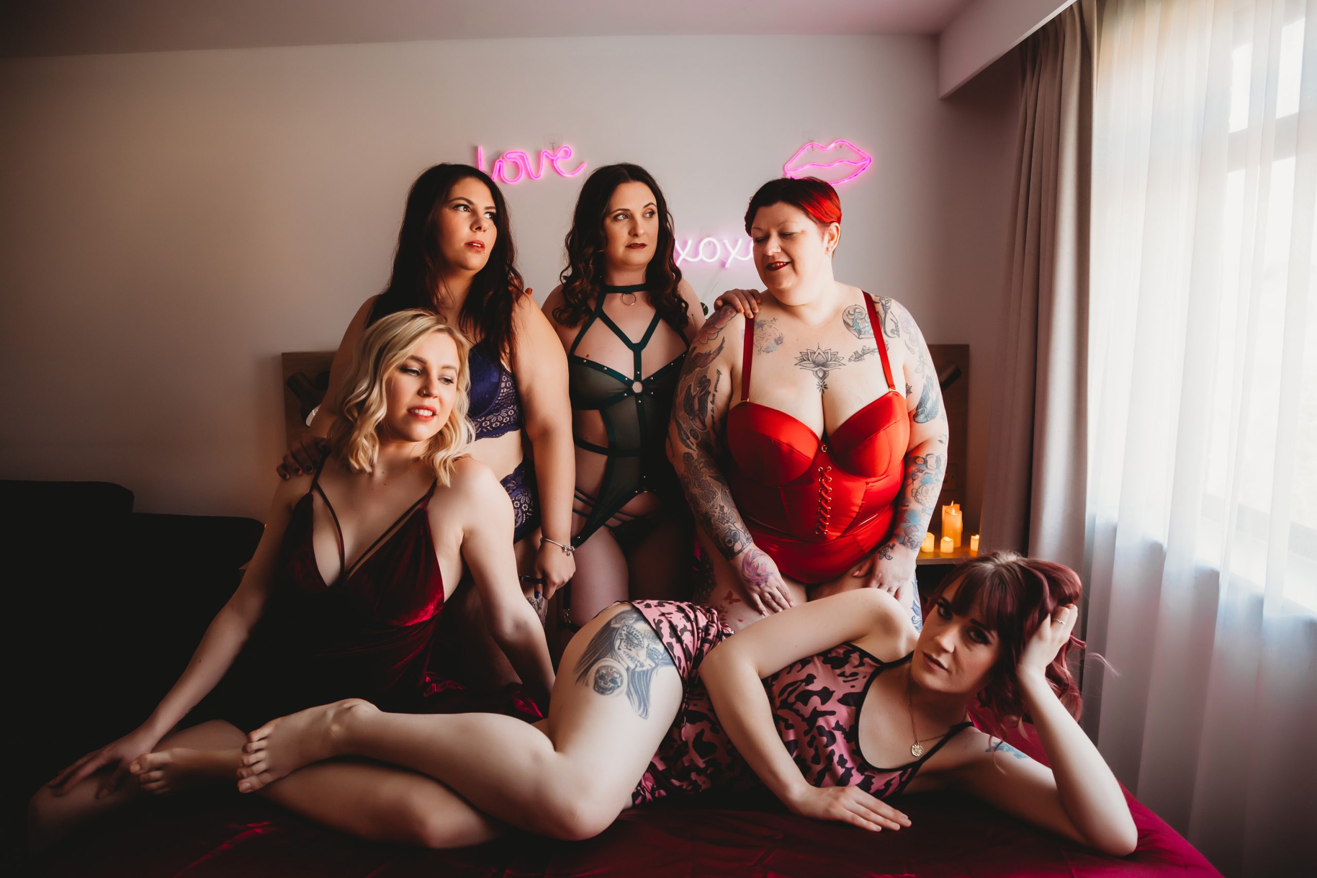 FEMALE BOUDOIR PHOTOGRAPHER LEICESTER