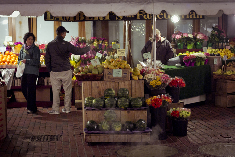 boston quincy market fruit