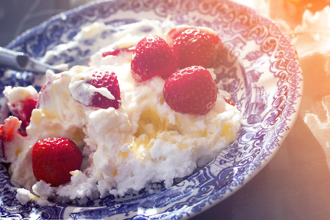 marängtårta med lemon kurd