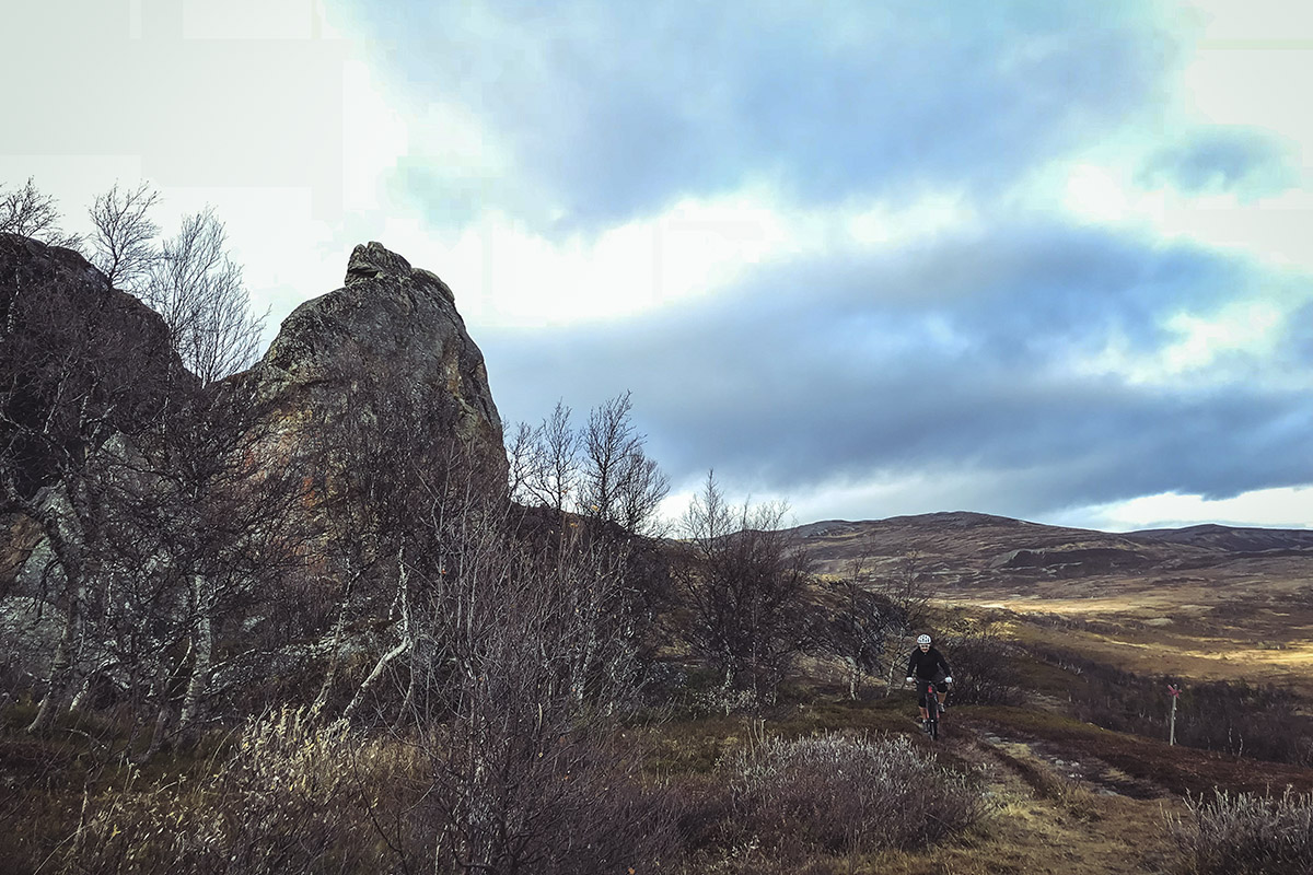 Cykla mtb i Vålådalen - Kyrksten