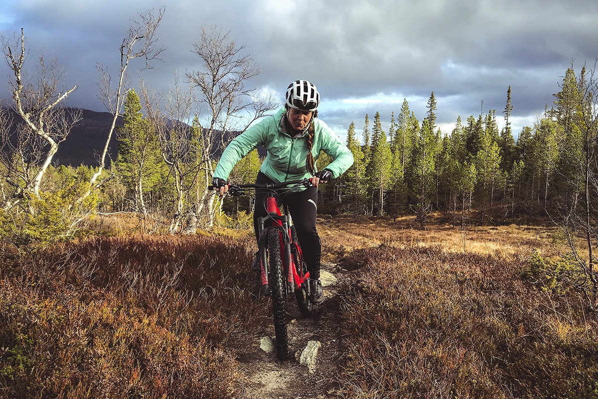 Cykla mtb i Vålådalen - Kyrksten