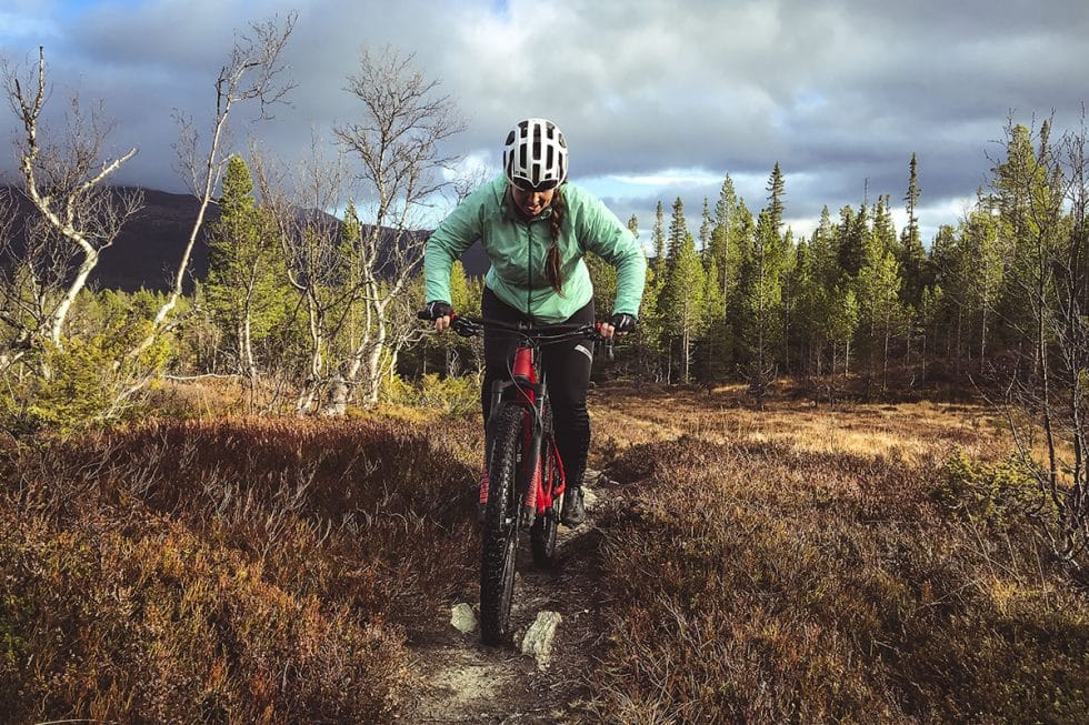 Cykla mtb i Vålådalen - Kyrksten