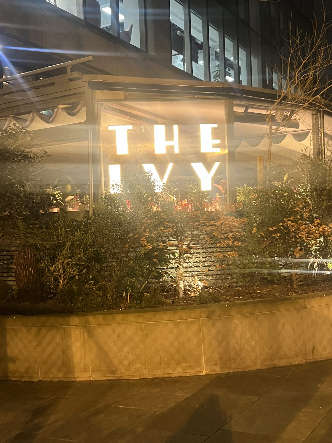 Culinary Bliss and Chic Vibes Unveiling the Delights of The Ivy City Garden at Liverpool Street