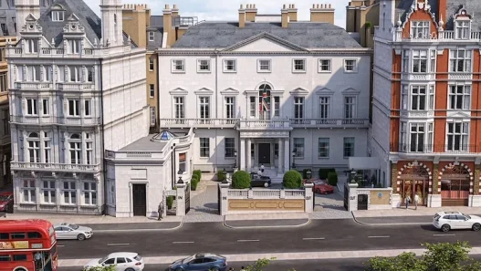 Cambridge House Auberge Collection luxury hotel in Mayfair London