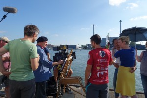 Schnellzeichner Sascha im Hamburger Hafen