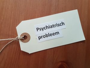 Mishandeld worden is geen psychiatrisch probleem