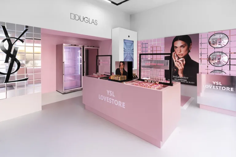 Douglas_YSL_1