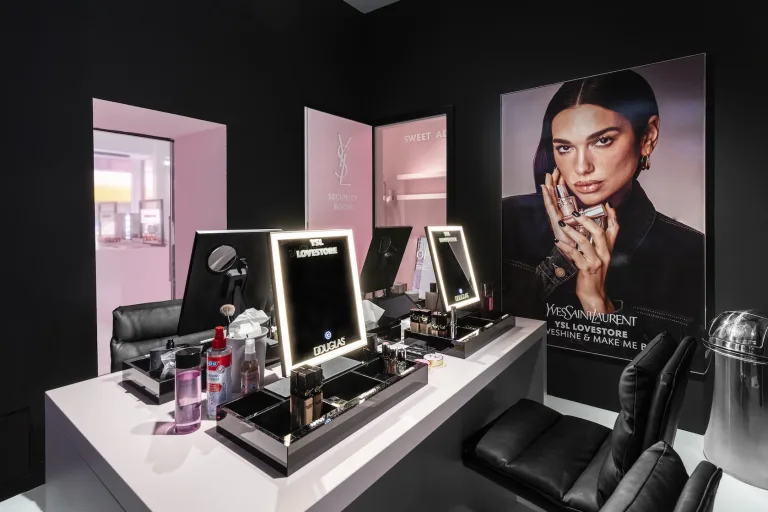 Douglas_YSL_3