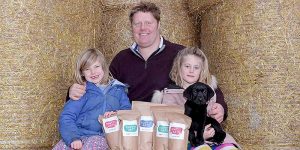 Read more about the article Family launches new brand of organic gluten-free porridge oats