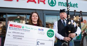 Read more about the article Spar Crosshouse hosts Burns Night event