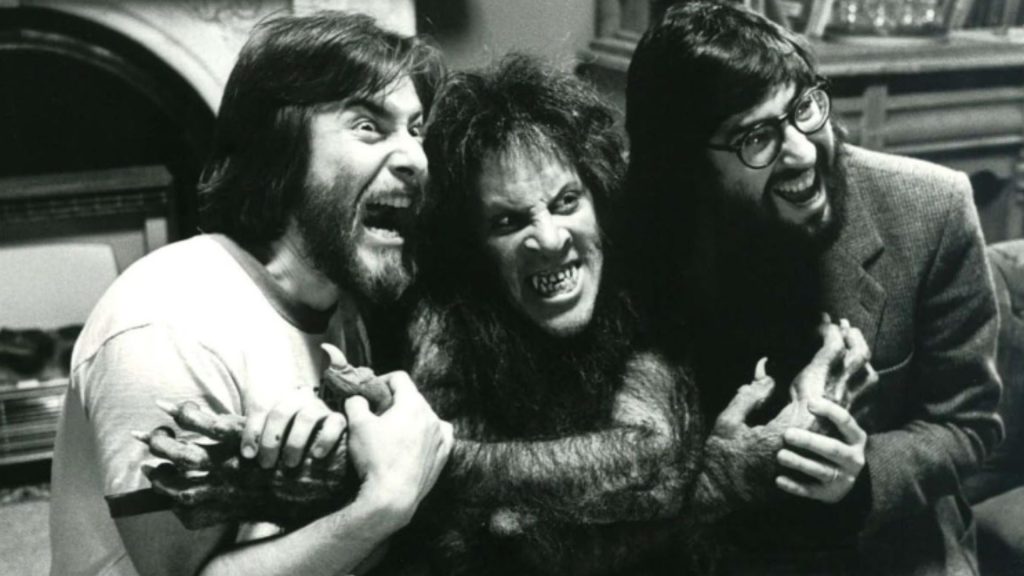 Critique « Le Loup-Garou de Londres » (1981) : Une Lycanthropie culte ! - ScreenTune