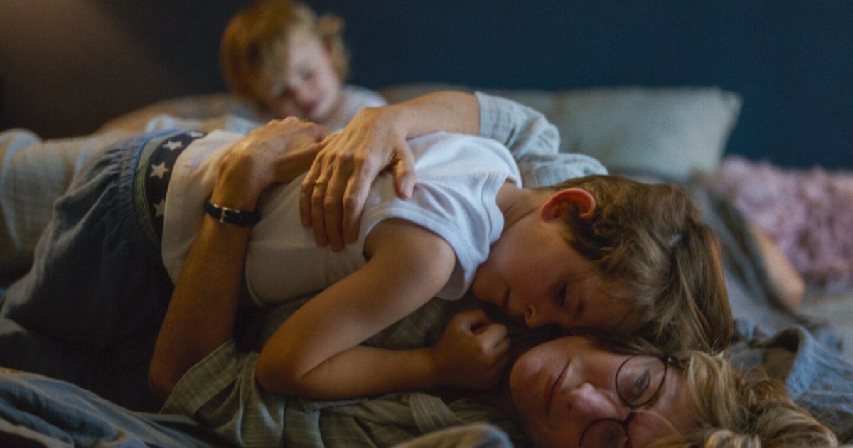 Lire la suite à propos de l’article Critique « L’attachement » (2025) 