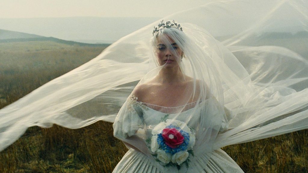 Critique « Hurlevent » (2026) : Une romance pop et toxique - ScreenTune