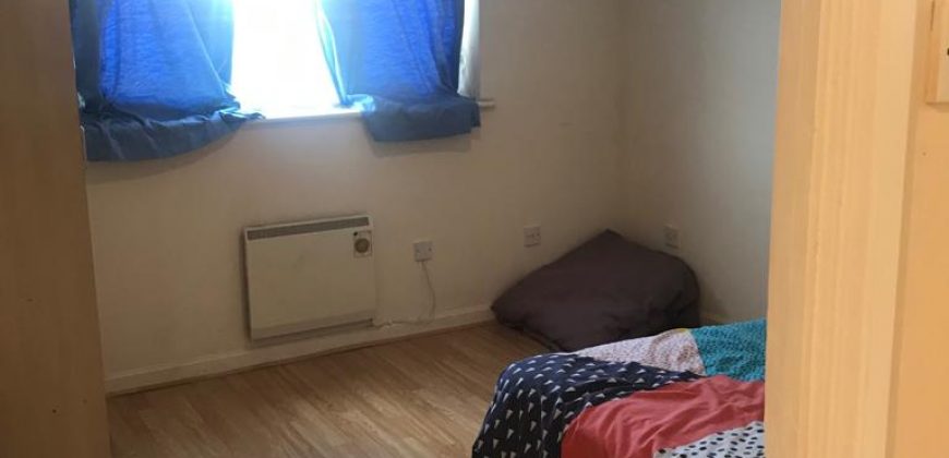 2 Bedroom Flat 18 Spark Close, Dagenham, Essex, RM8