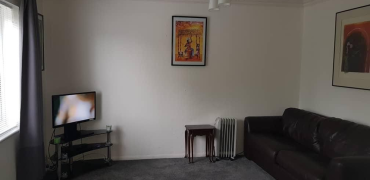 2 Bed Flat, Benyon Path, RM15 6PE