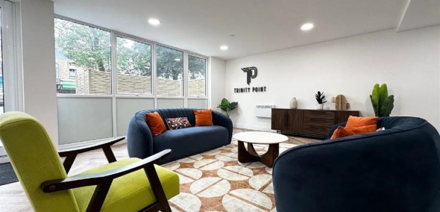 Luxury New-Build | 1-Bed Apartment with Co-Working & Games Room