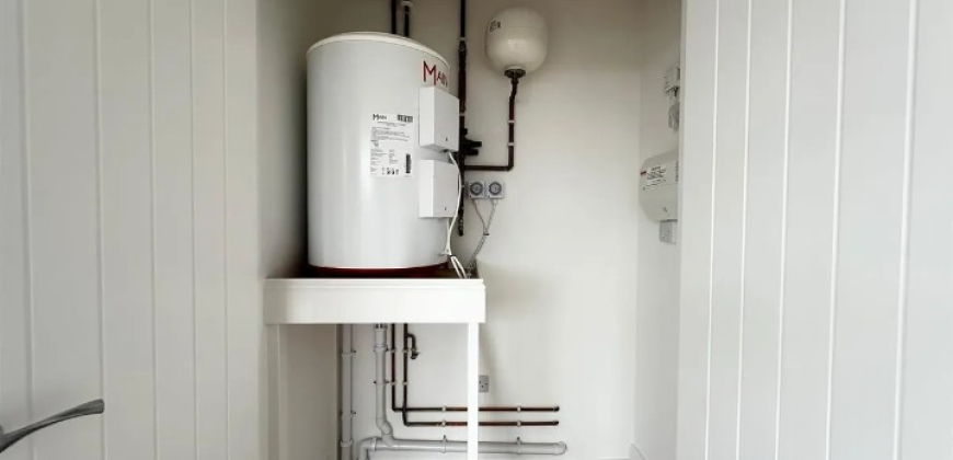 Luxury New-Build | 1-Bed Apartment with Co-Working & Games Room