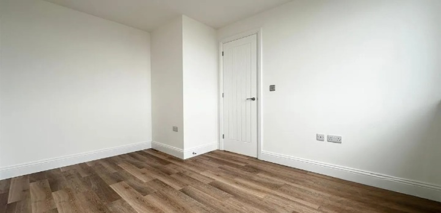 Luxury New-Build | 1-Bed Apartment with Co-Working & Games Room