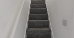 4-Bed Maidstone House Sleeps 8 | Near East Station