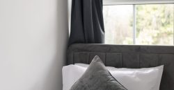 4-Bed Maidstone House Sleeps 8 | Near East Station