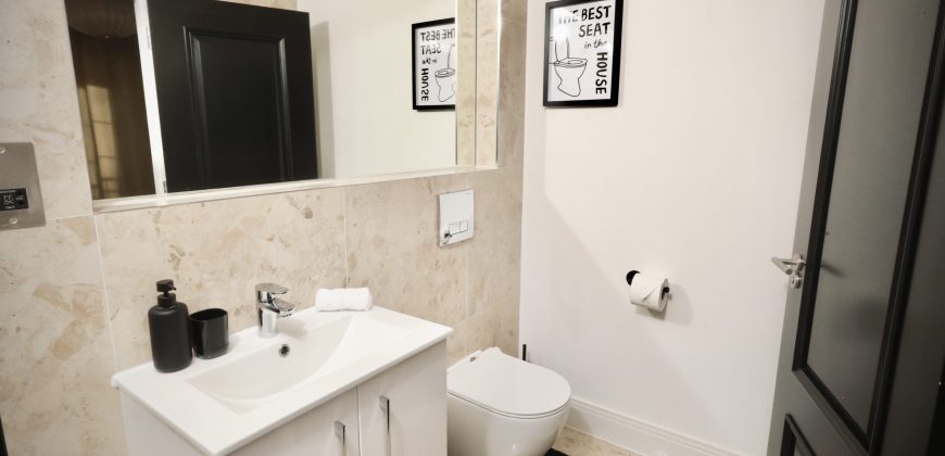 Premium 4BR I Near Golf Course I Free Parking