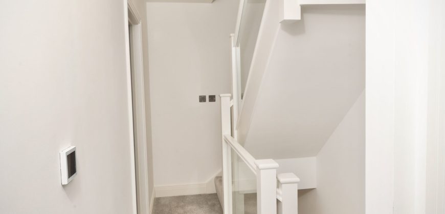 Premium 4BR I Near Golf Course I Free Parking