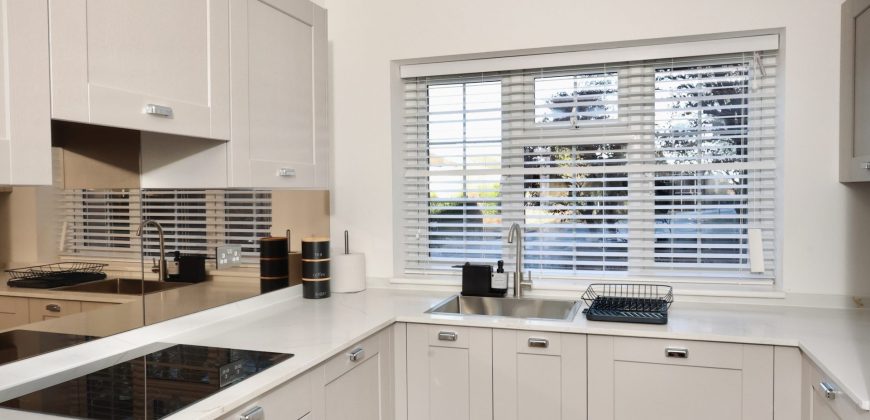 Premium 4BR I Near Golf Course I Free Parking