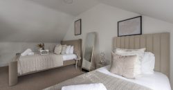 Lush 2 Bed Home I Free Parking I Near Chatham Dock