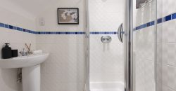 Lush 2 Bed Home I Free Parking I Near Chatham Dock