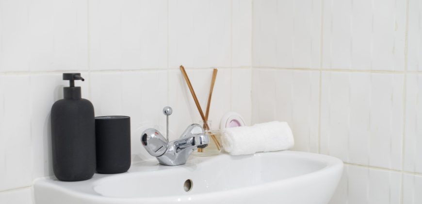 Lush 2 Bed Home I Free Parking I Near Chatham Dock