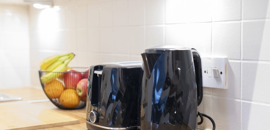 Lush 2 Bed Home I Free Parking I Near Chatham Dock