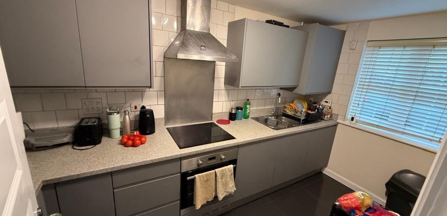 3 Bed Terraced House, Laurence Rise, DA2